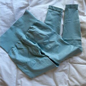 NVGTN pastel blue legging